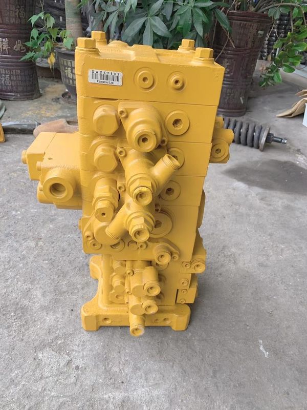 Valve de commande principale de l'excavateur Komatsu 723-57-16100 Pour l'excavateur PC160-7