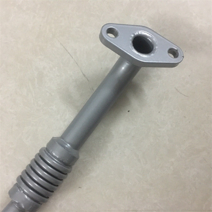 4HK1 pièces du moteur de la pelle Turbo Oil Return Pipe Pour la pelle Isuzu