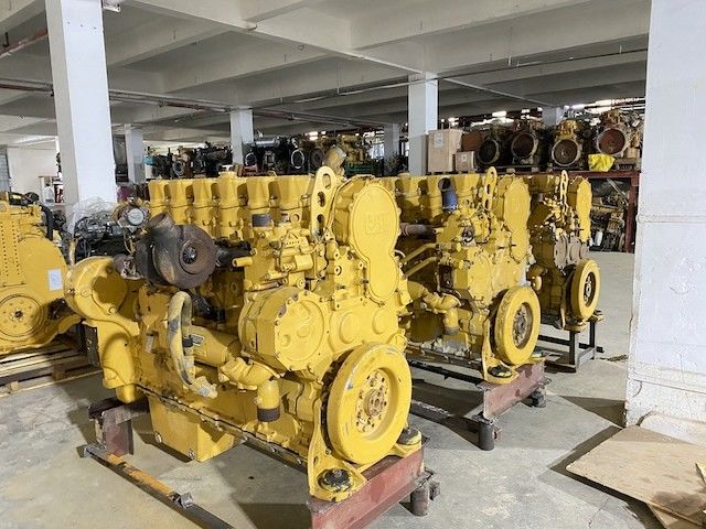 MAOQUN Excavateur d'origine importé moteur remanié C.A.T C15 de haute qualité
