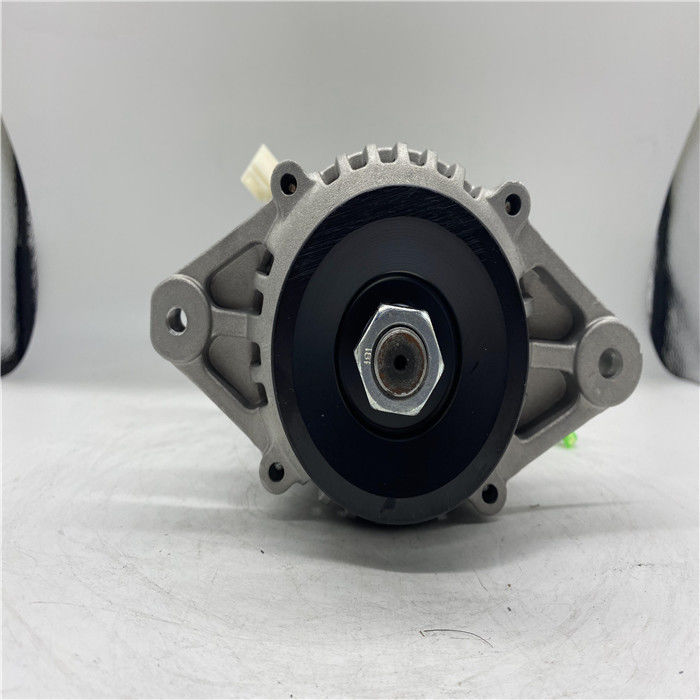 L'alternateur de l'excavatrice de 19020700 12V 50A est adapté à YANMAR R60-5 4D84