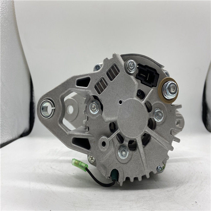 12390077210 Adapte à l'excavateur l'alternateur Yanmar 12V 60A 4D94E LR160-735 l'alternateur Hitachi