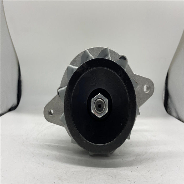 600-861-3610 Alternateur de pelle 24V 30A Adapté à 4D95L PC60-8 70-8 PC110-7-8 PC130-7-8