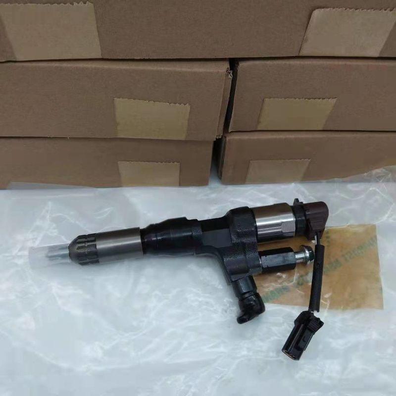 095000-6593 Pièces électriques de la pelle diesel Injecteur de carburant pour rail commun Assy Pour HINO J08E