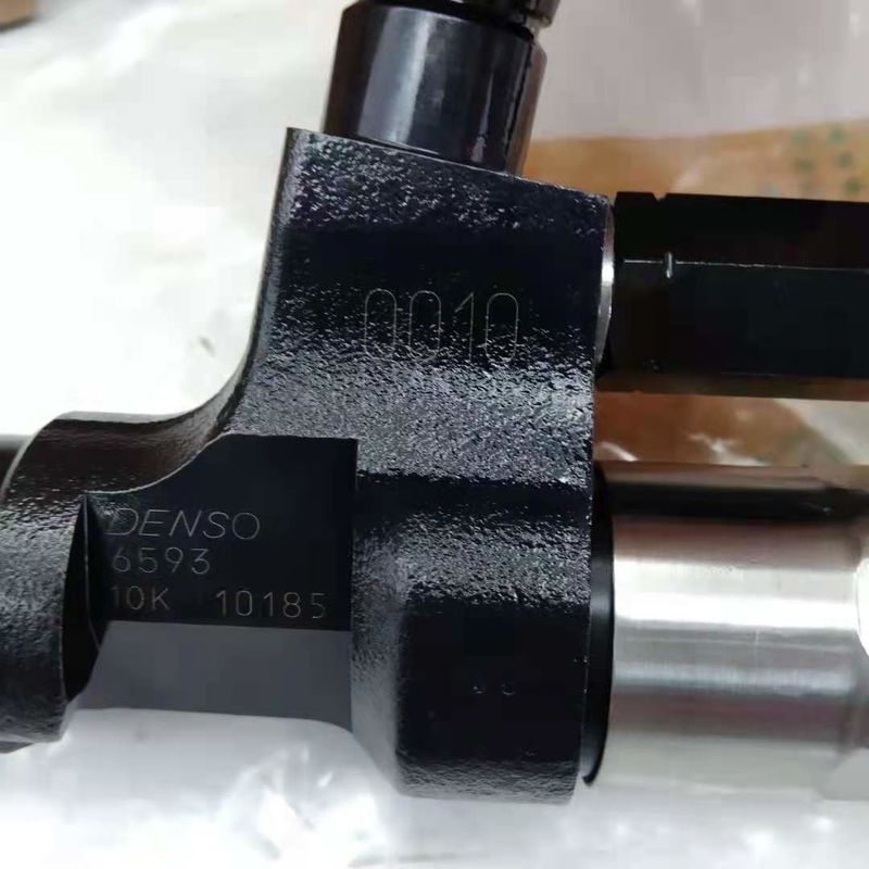 095000-6593 Pièces électriques de la pelle diesel Injecteur de carburant pour rail commun Assy Pour HINO J08E