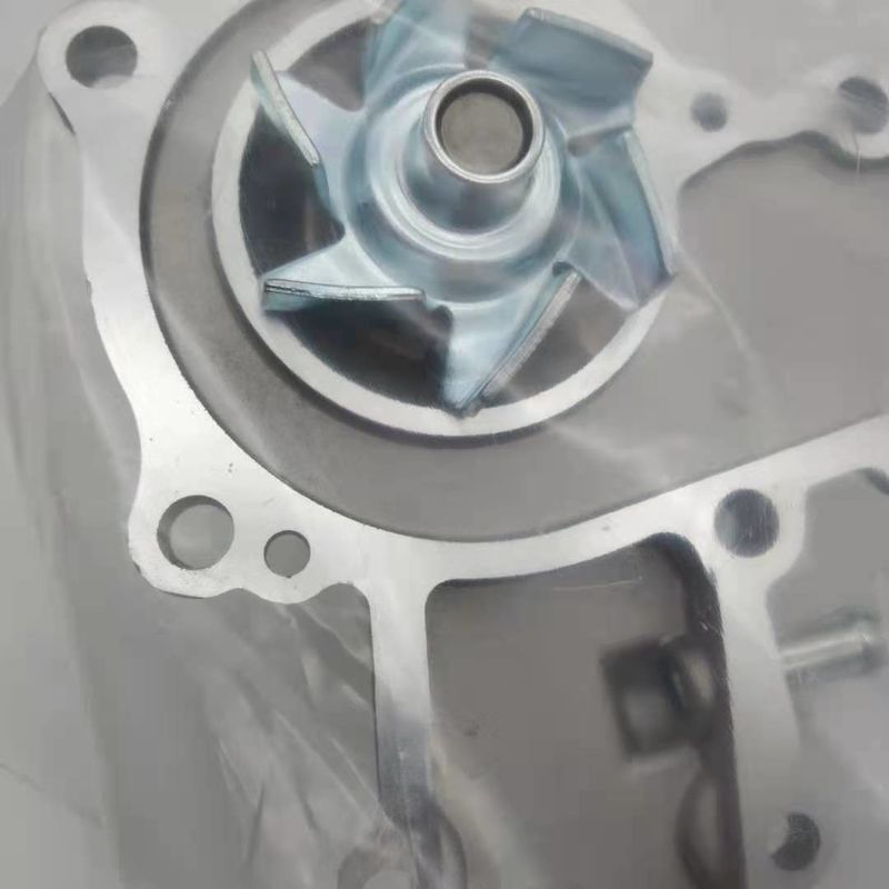 1K321-73030 Pompes à eau équipées KX151 KX161 Moteur V2403 4D87 PC56 Pièces de chariot élévateur