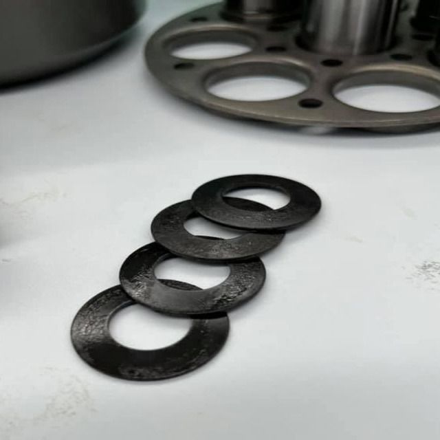 Pièces de pompes hydrauliques pour les excavatrices à cylindres à piston